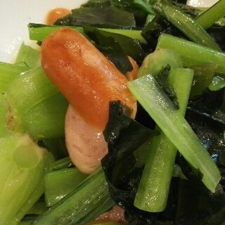 小松菜とワカメの炒め物